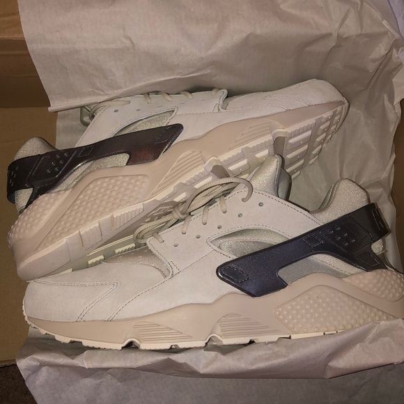 Nike Other - Men’s Nike Air Huarache Run PRM